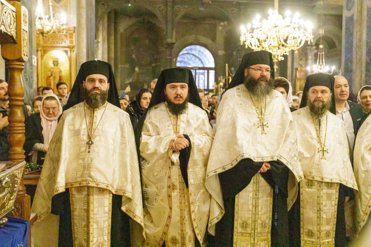 A început sărbătoarea Mitropoliei Moldovei și Bucovinei 310750
