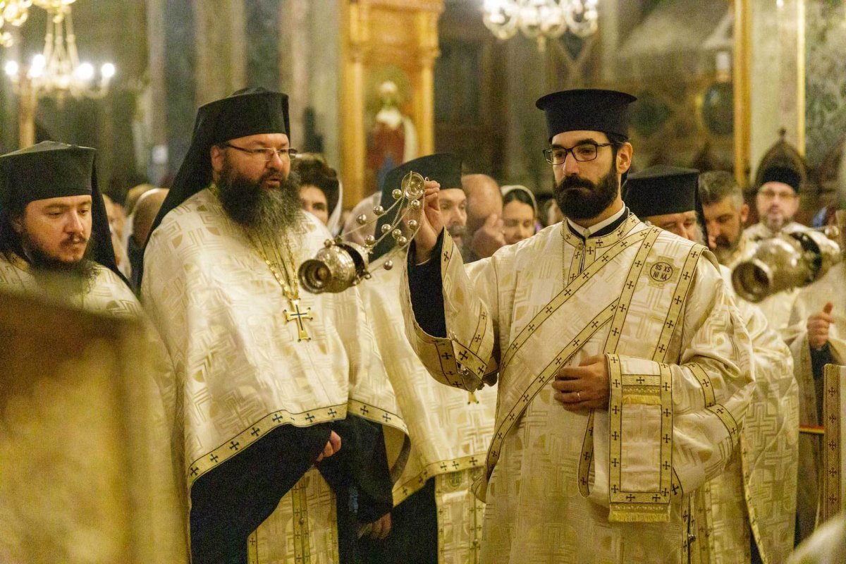 A început sărbătoarea Mitropoliei Moldovei și Bucovinei 310758