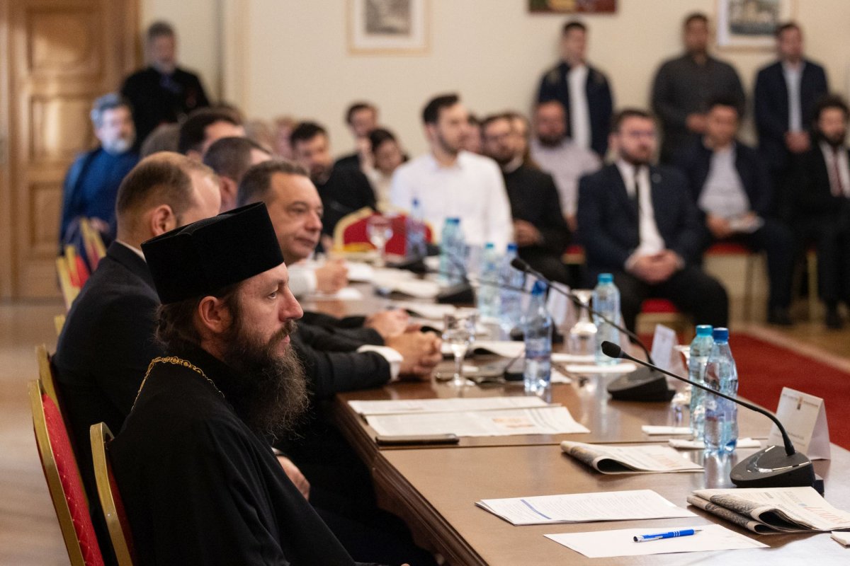 Ziua a 2-a a simpozionului dedicat pastorației și îngrijirii bolnavilor 311075