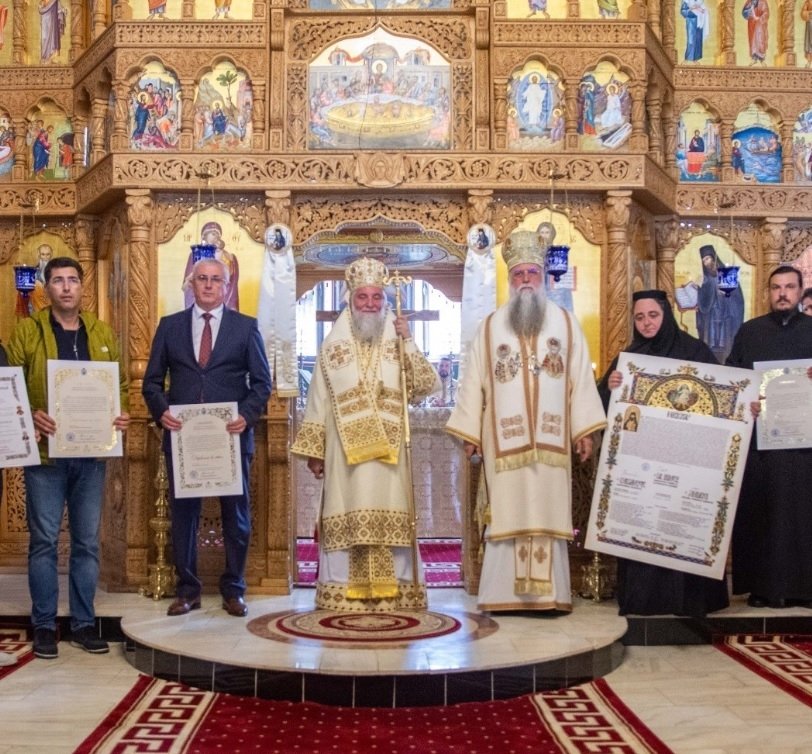 Sfințirea bisericii unei mănăstiri din Țara Loviștei 311182