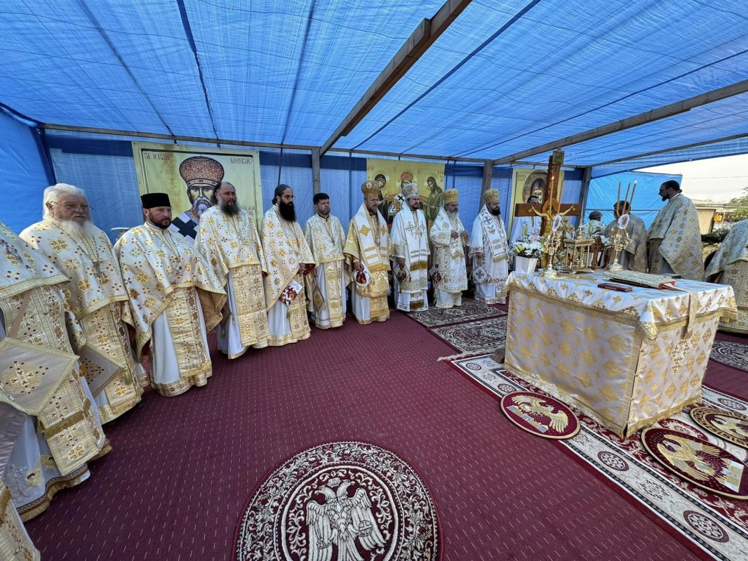Biserica „Sfântul Cuvios Dimitrie cel Nou” din satul Gotești a fost sfințită 311349