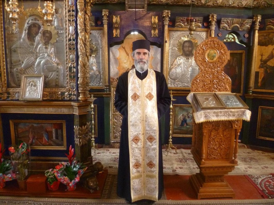 La înmormântare... 311239