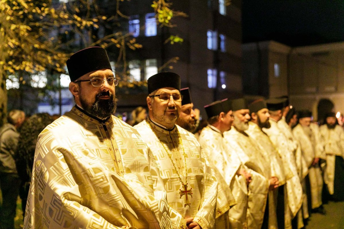 Mii de suflete în rugăciune pe „Calea Sfinților” 311384