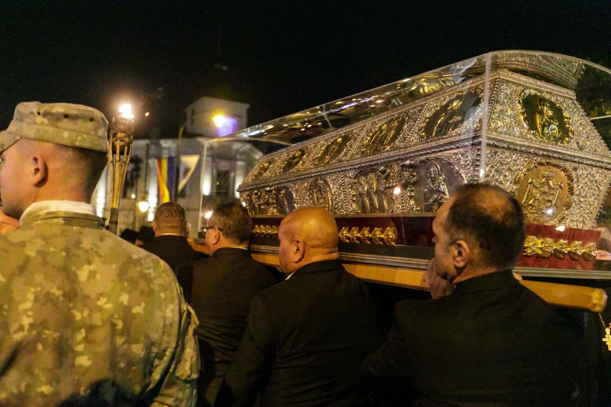 Mii de suflete în rugăciune pe „Calea Sfinților” 311407