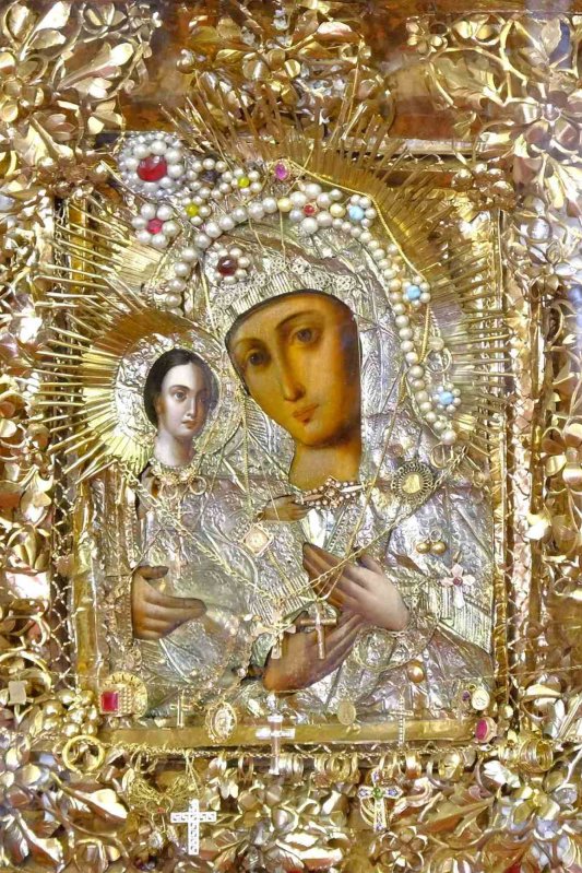 Pe urmele strămoşilor care au sfinţit locurile  310521