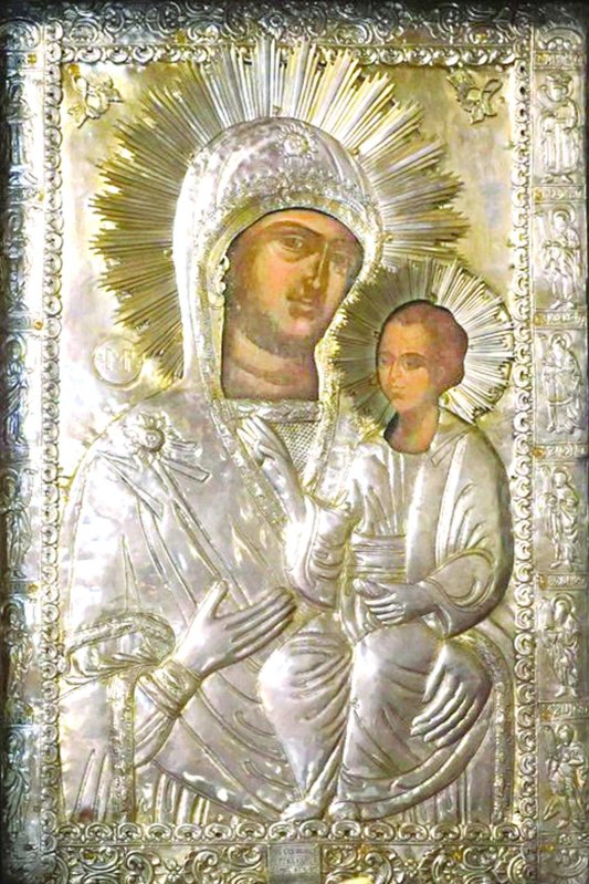 Pe urmele strămoşilor care au sfinţit locurile  310528