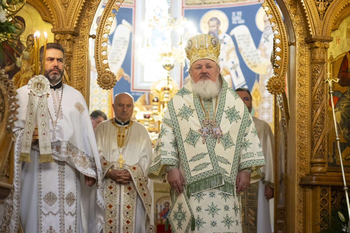 Praznicul Bisericii „Sfânta Vineri”- Drumul Taberei 311781