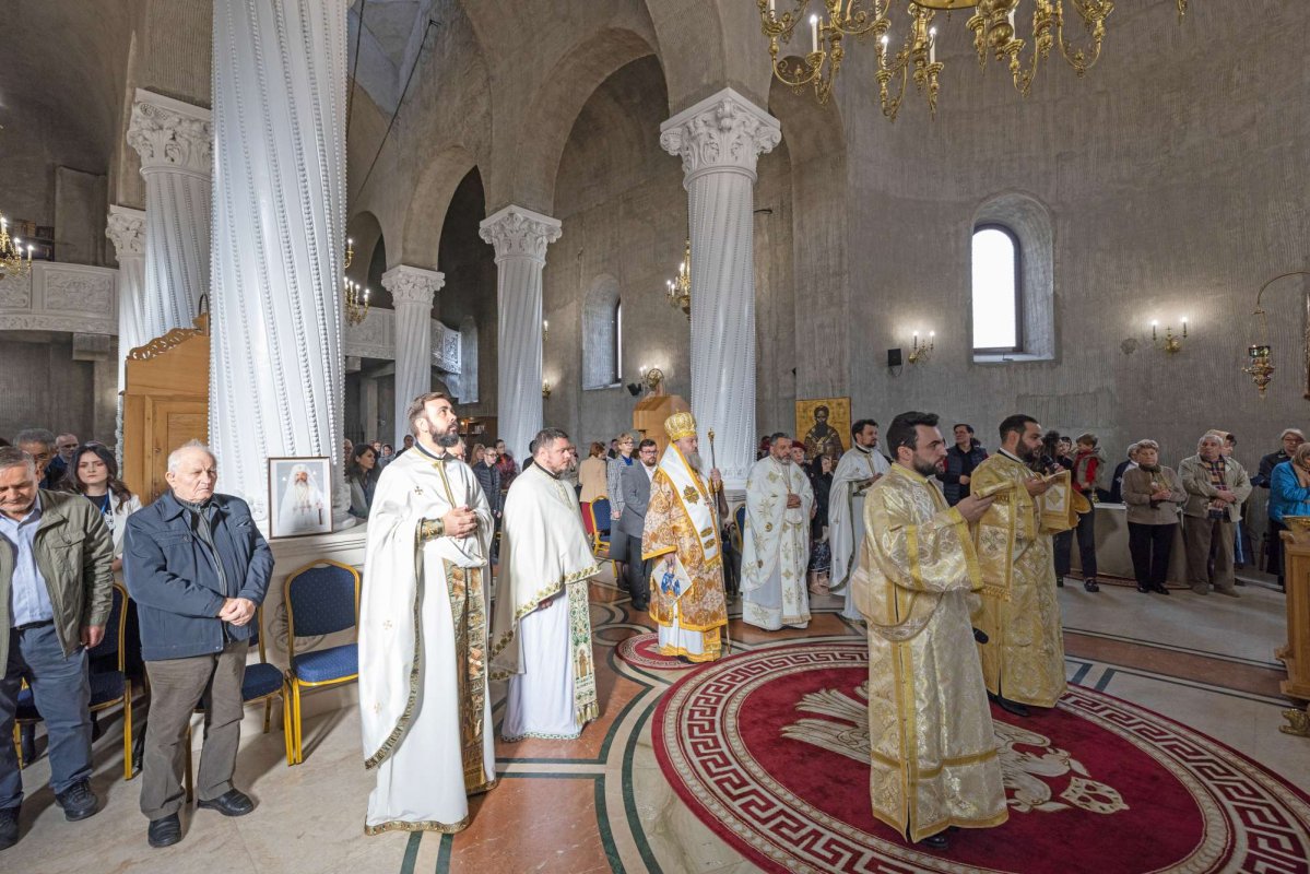 Raclă înnoită pentru Biserica „Sfânta Vineri”-Herasca din Capitală 311719