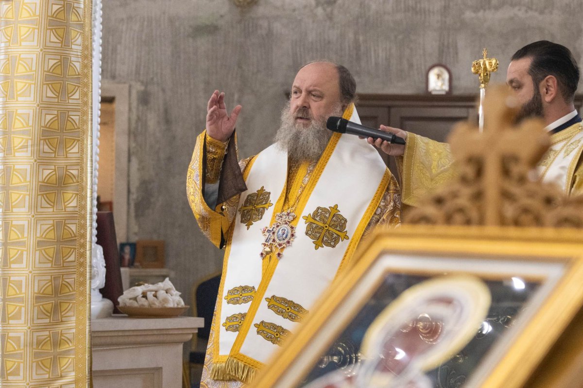 Raclă înnoită pentru Biserica „Sfânta Vineri”-Herasca din Capitală 311731