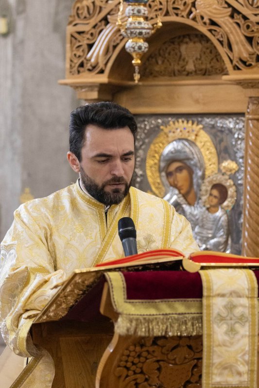 Raclă înnoită pentru Biserica „Sfânta Vineri”-Herasca din Capitală 311732