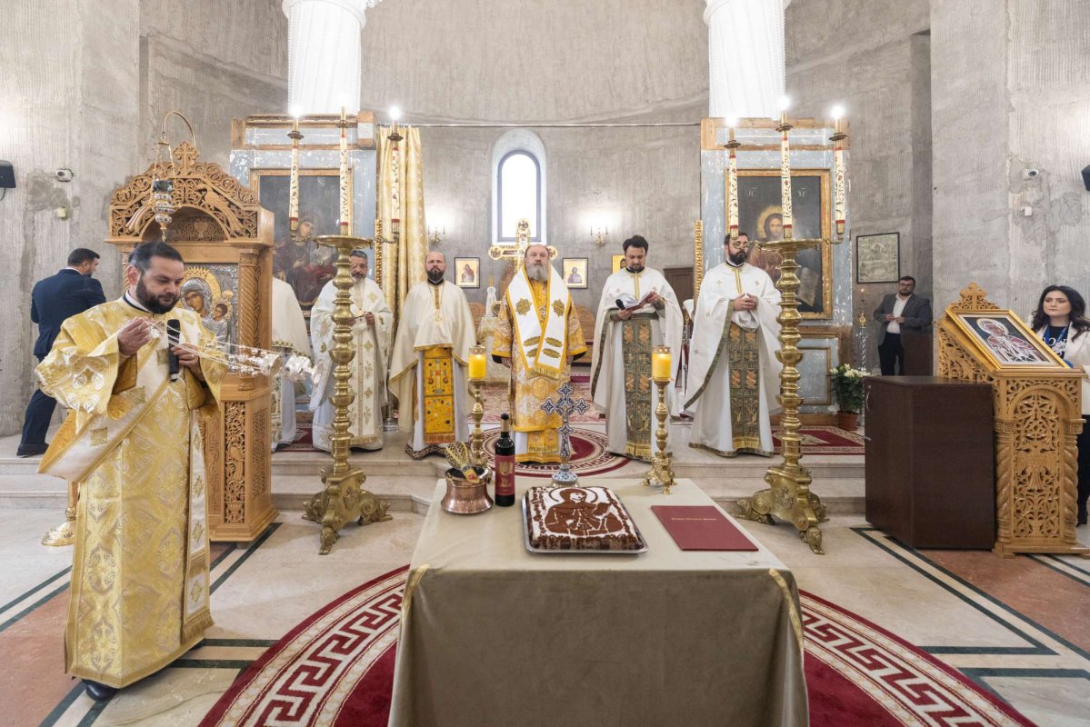 Raclă înnoită pentru Biserica „Sfânta Vineri”-Herasca din Capitală 311747