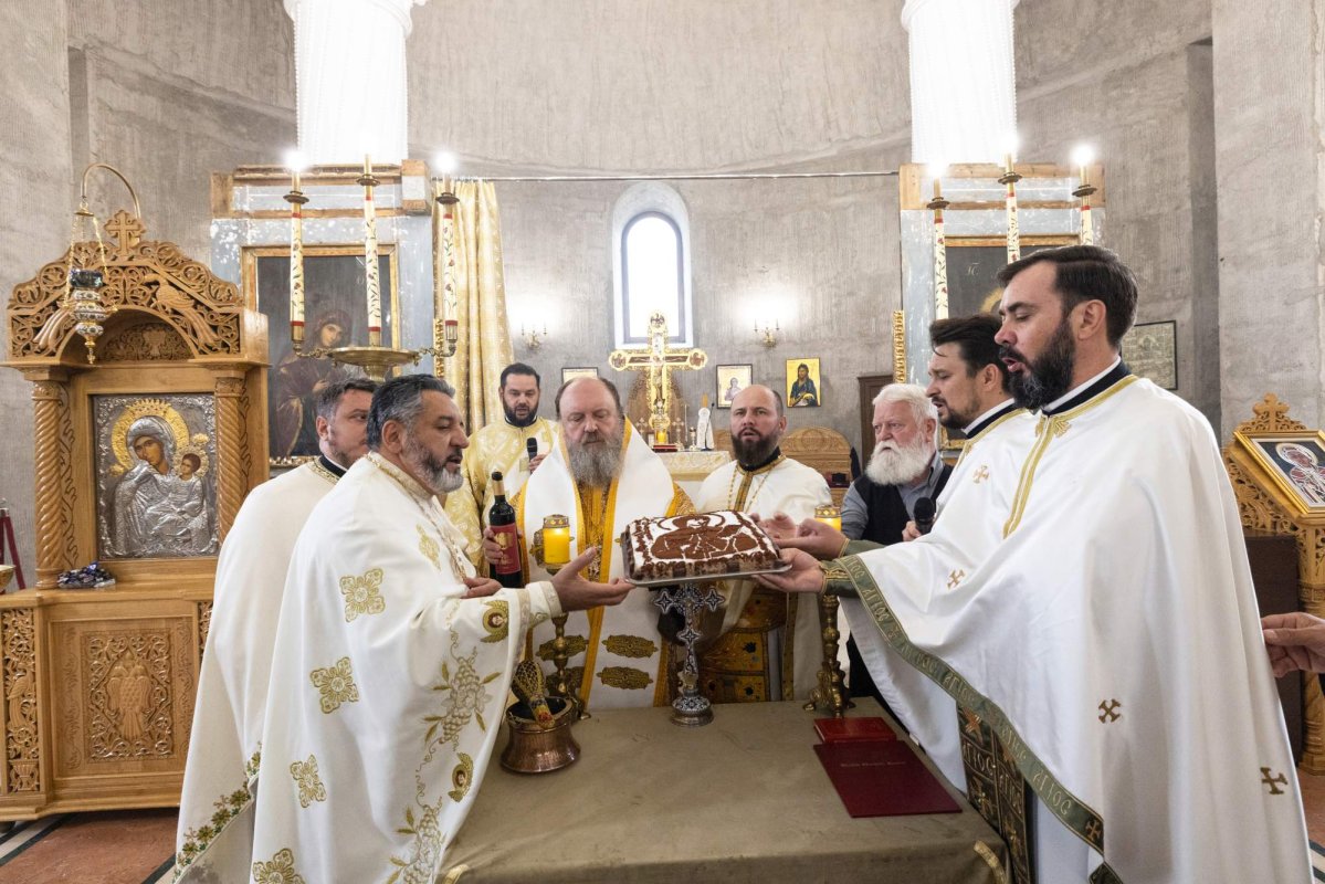 Raclă înnoită pentru Biserica „Sfânta Vineri”-Herasca din Capitală 311748