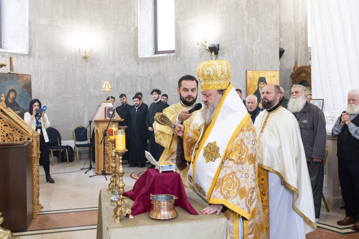 Raclă înnoită pentru Biserica „Sfânta Vineri”-Herasca din Capitală 311755