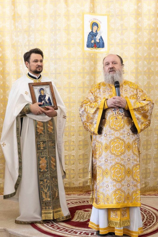 Raclă înnoită pentru Biserica „Sfânta Vineri”-Herasca din Capitală 311757