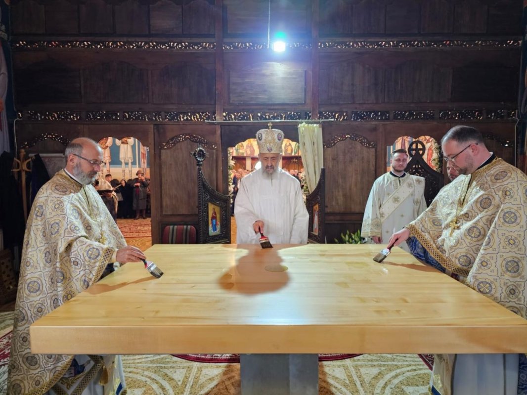 Târnosirea bisericii  Parohiei Râciu, Protopopiatul Târgu Mureș 311610