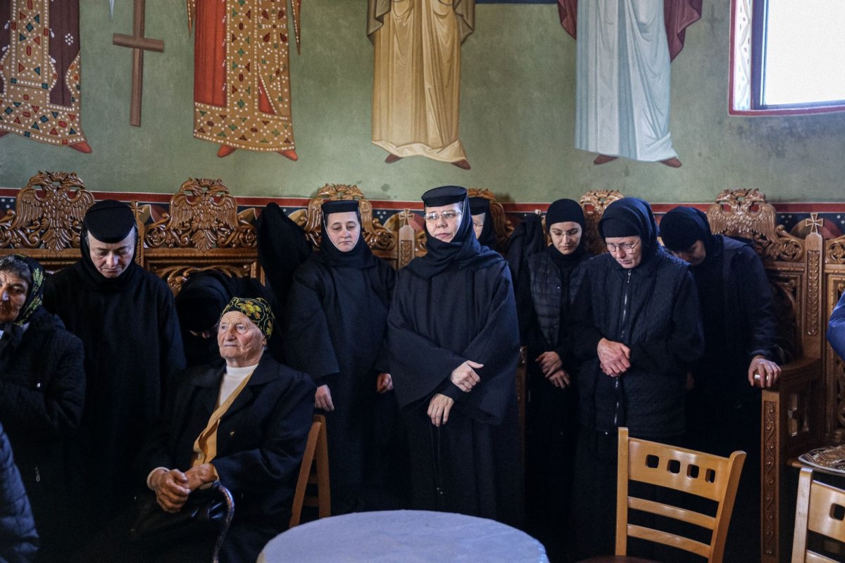 Hramul Mănăstirii Râșca Transilvană 311998