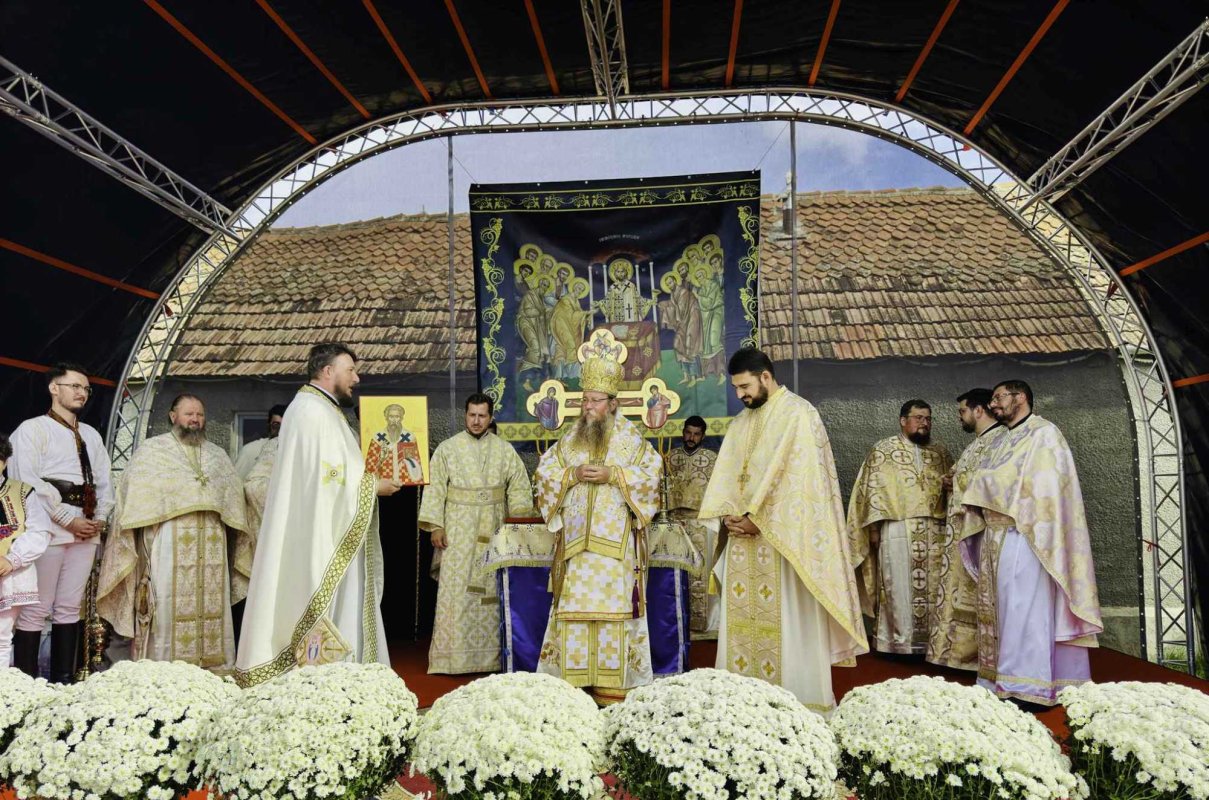 Resfințirea bisericii din Belin, judeţul Covasna 312070