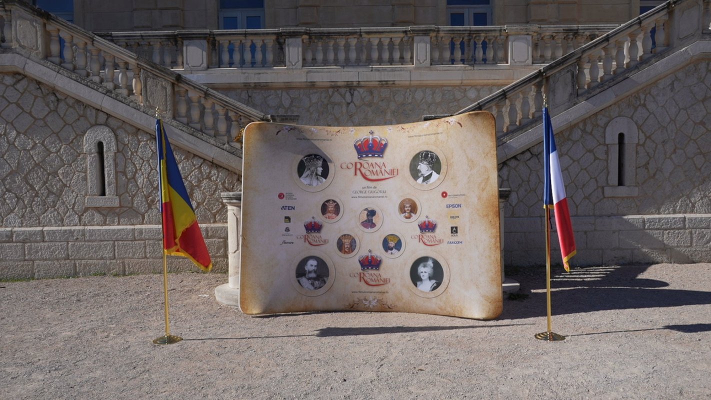 Evenimente de succes pentru filmul „Coroana României” în Franța 312115