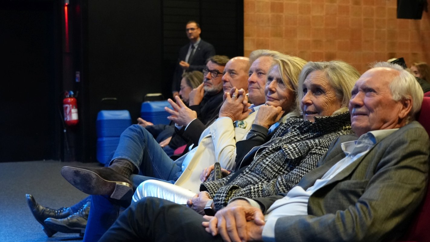 Evenimente de succes pentru filmul „Coroana României” în Franța 312124