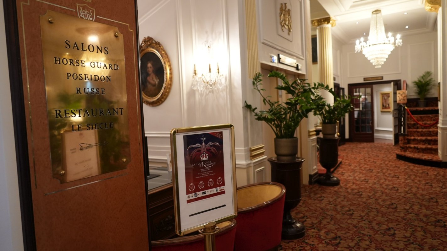 Evenimente de succes pentru filmul „Coroana României” în Franța 312142