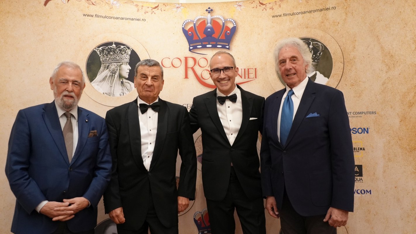 Evenimente de succes pentru filmul „Coroana României” în Franța 312143