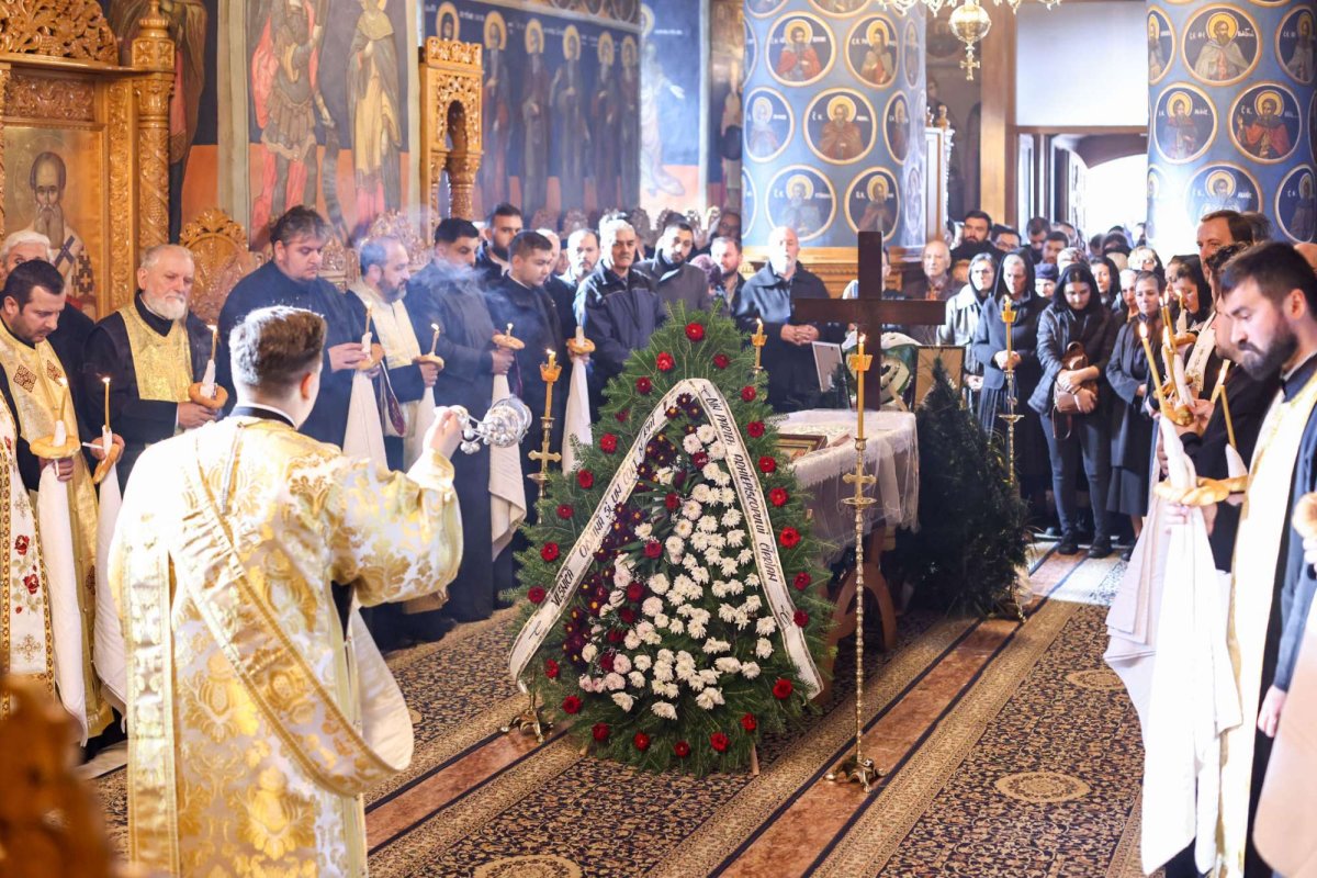 Preot și ostenitor de la Centrul eparhial din Buzău a fost condus pe ultimul drum 312161