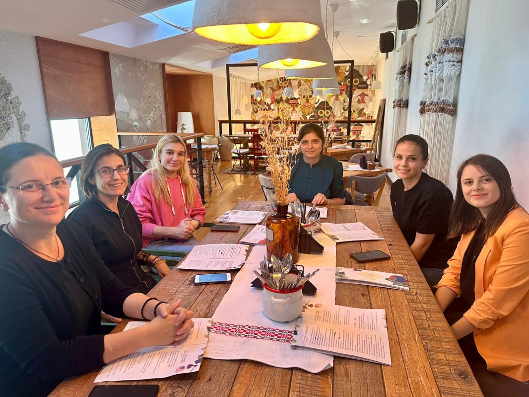 Sprijinul acordat femeilor însărcinate şi tinerelor mame reprezintă o lucrare de apărare şi promovare a vieții 312187