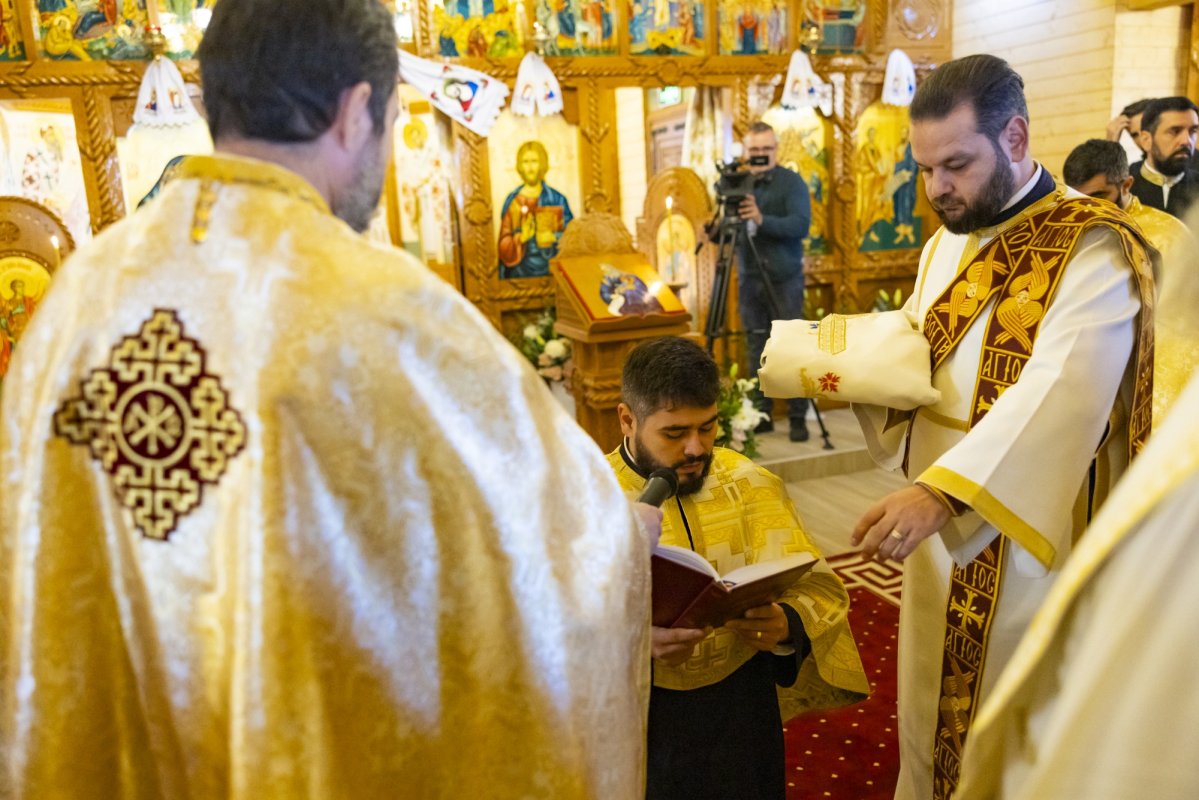 Moaștele Sfântului și Dreptului Simeon pentru o parohie bucureșteană 312347