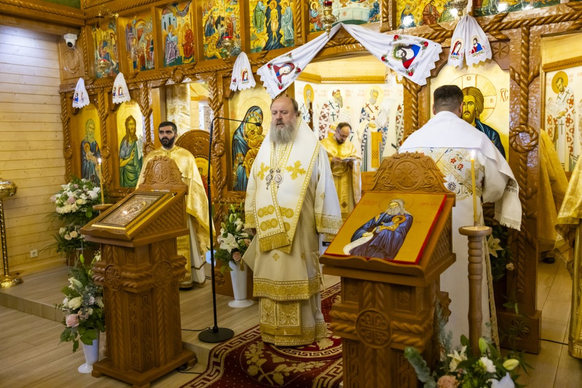 Moaștele Sfântului și Dreptului Simeon pentru o parohie bucureșteană 312354