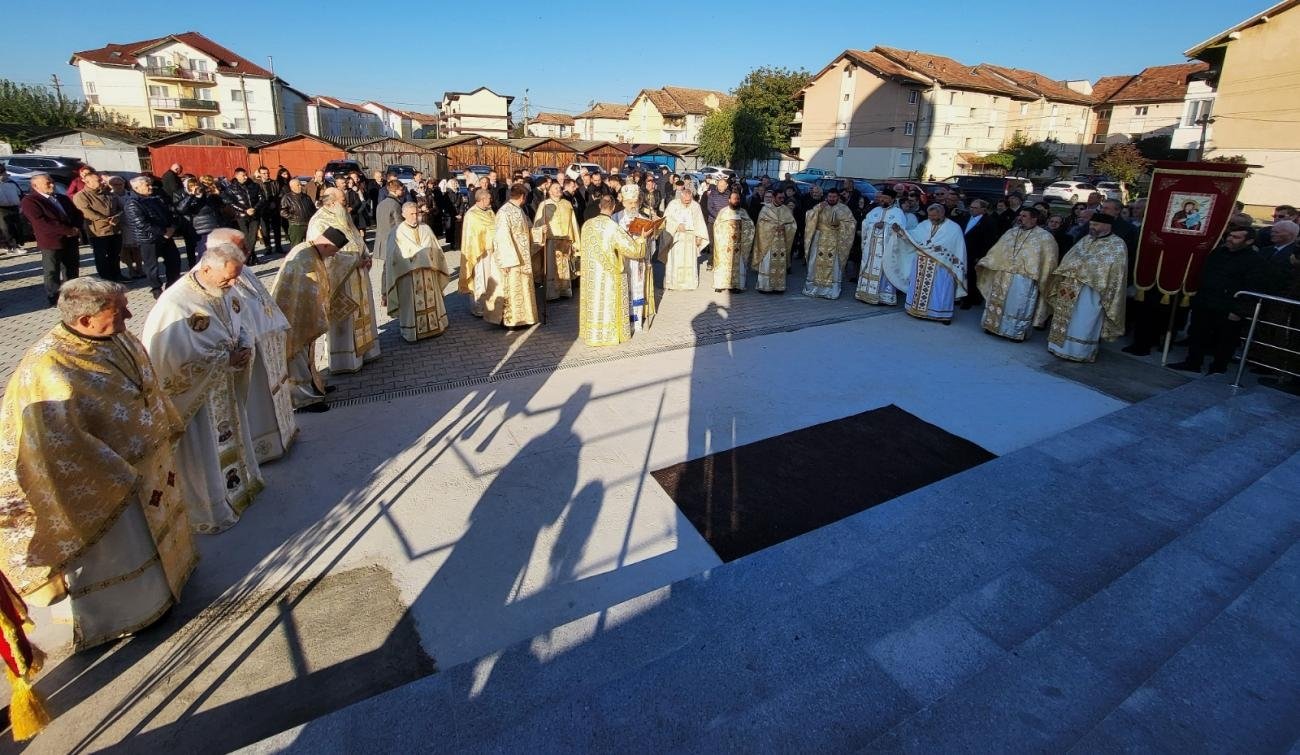 Târnosirea Bisericii din Parohia Ocna Mureș III, judeţul Alba 312377