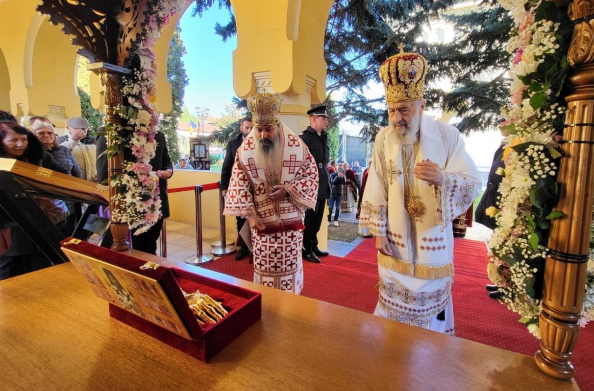 Sfinții Mărturisitori Ardeleni prăznuiți în cetatea Alba Iuliei 312494