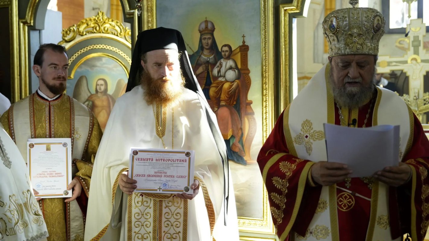 Sfinţii Mărturisitori Transilvăneni, cinstiţi la Sălişte 312667