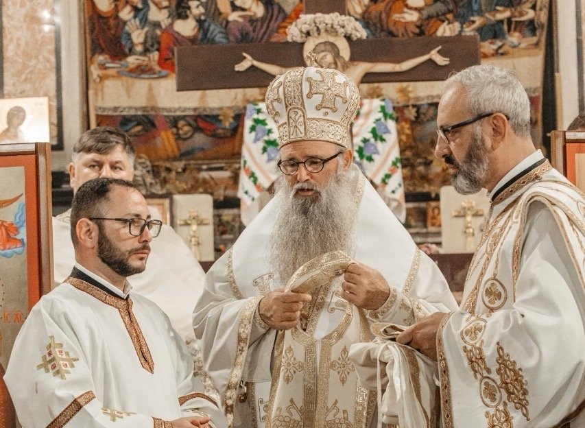 Un nou preot pentru o parohie românească din Italia 312650