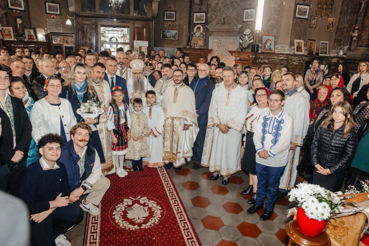 Un nou preot pentru o parohie românească din Italia 312651