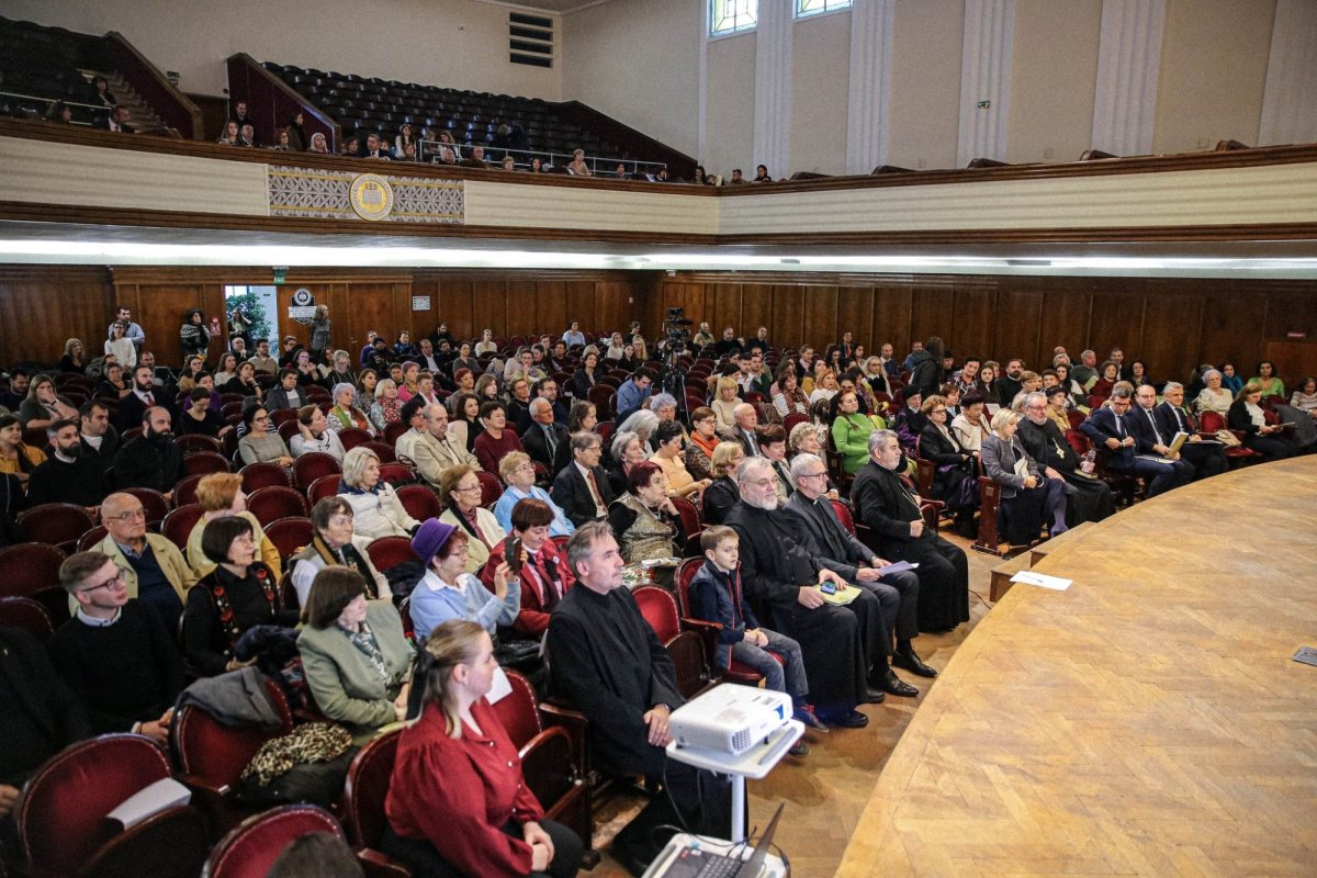 30 de ani de la reînființarea Asociației „Societatea Femeilor Ortodoxe” din Cluj 312702