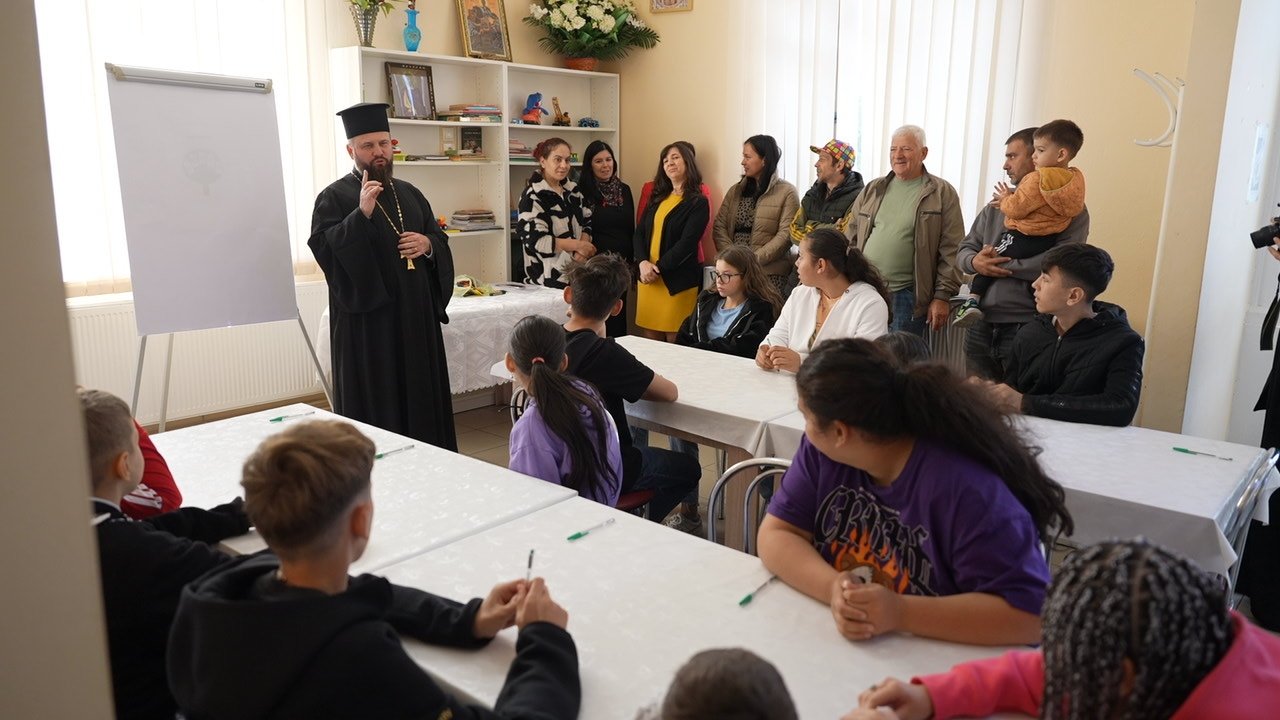 Proiect educaţional dedicat elevilor defavorizaţi din sectorul 3 312810