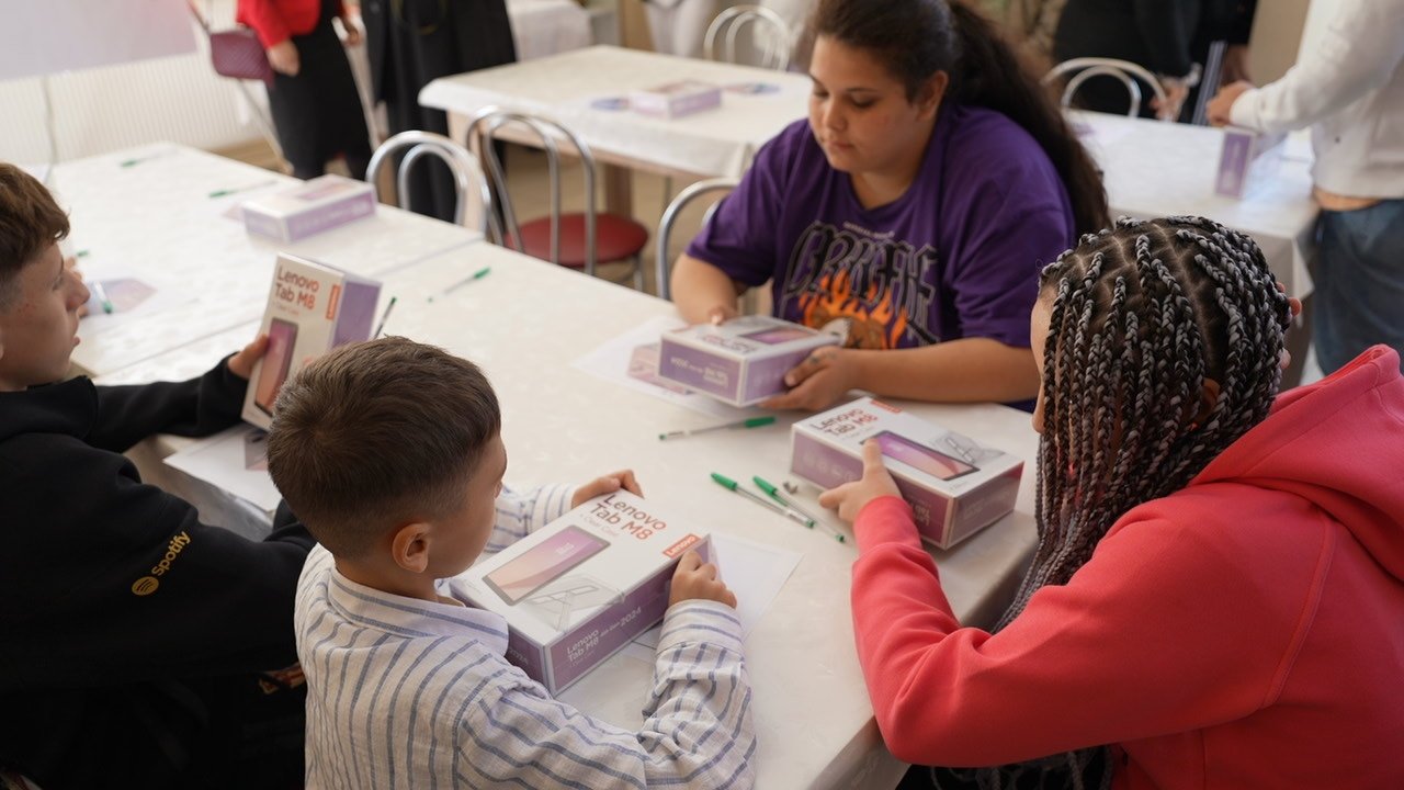 Proiect educaţional dedicat elevilor defavorizaţi din sectorul 3 312812