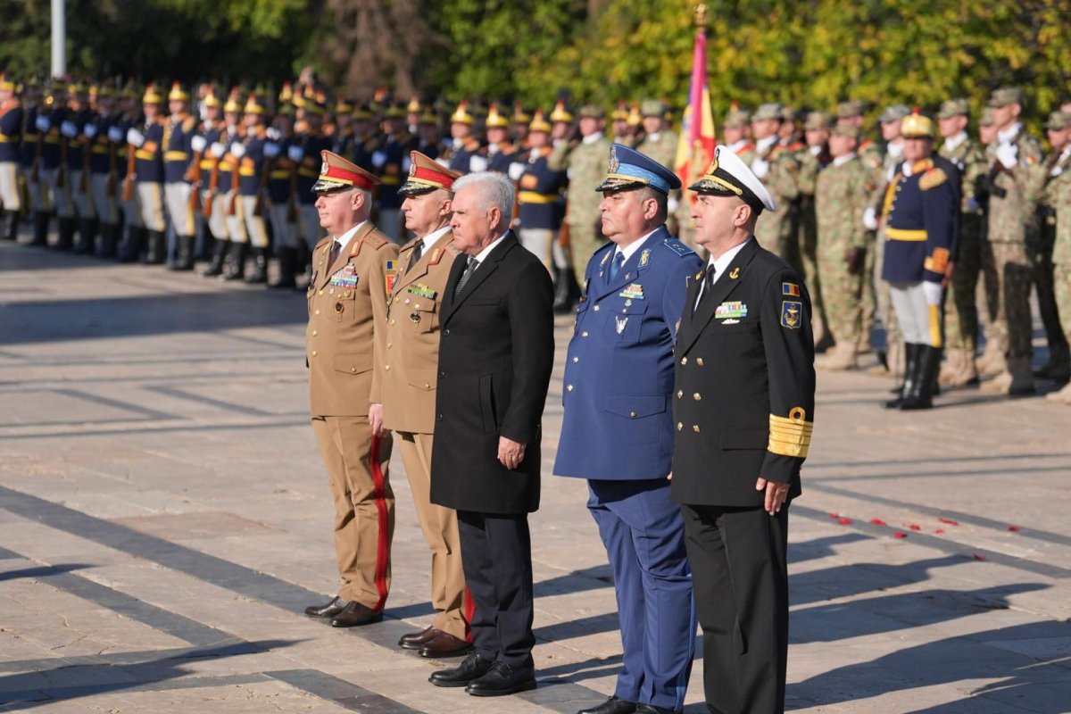 Ziua Armatei Române sărbătorită în Parcul Carol I din București 312981