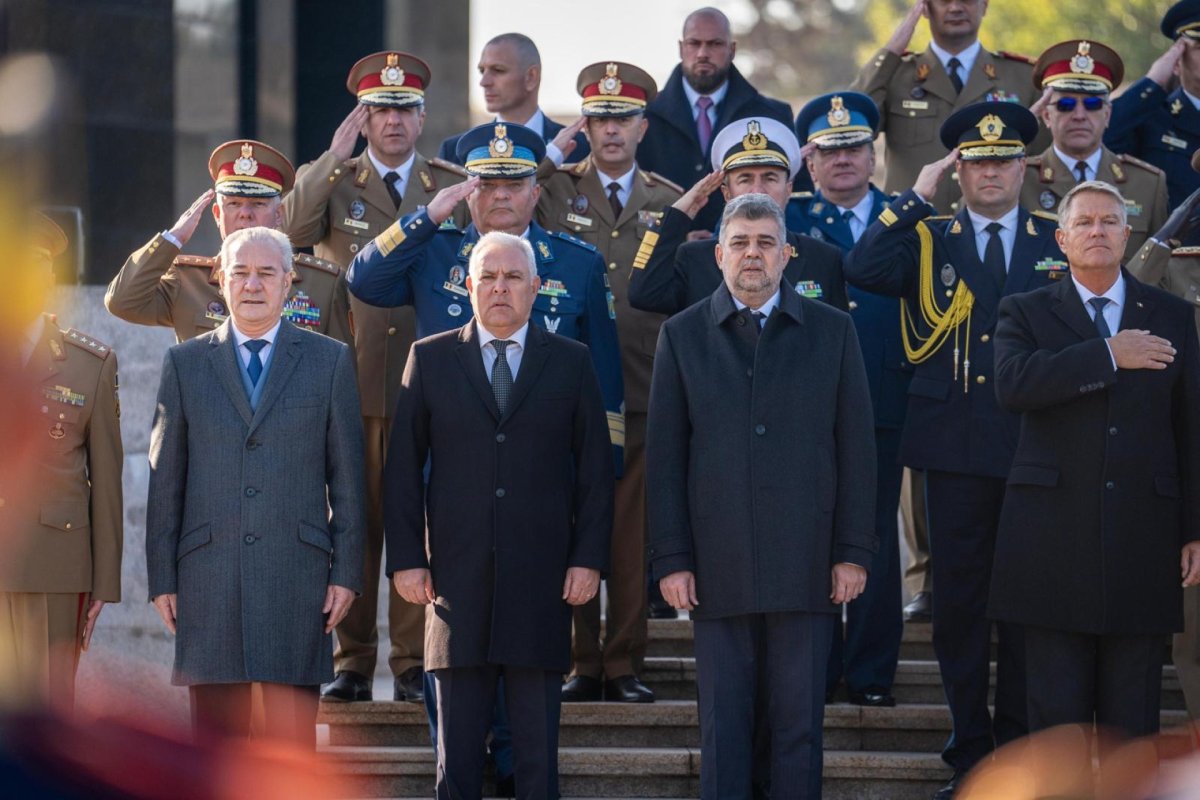 Ziua Armatei Române sărbătorită în Parcul Carol I din București 312982