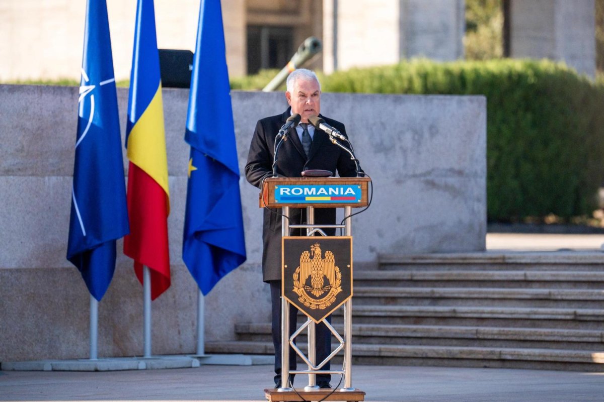 Ziua Armatei Române sărbătorită în Parcul Carol I din București 312983