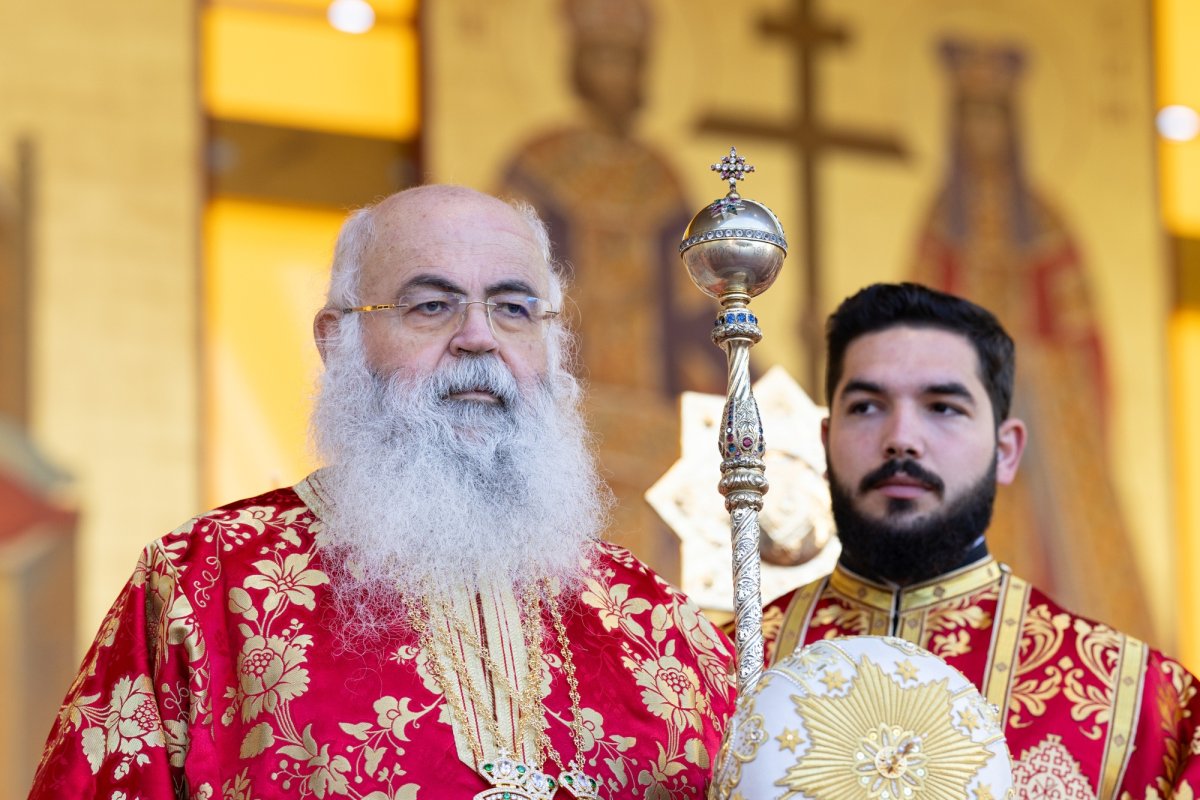 Mucenicul Dimitrie cinstit la București de Arhiepiscopul Ciprului 313315