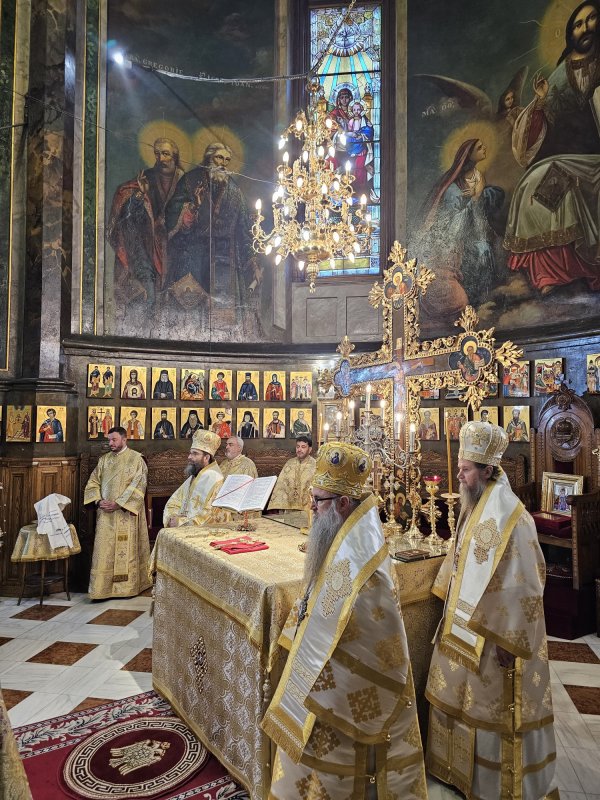 Sărbătoarea Mucenicului Dimitrie la Catedrala Mitropolitană din București 313157