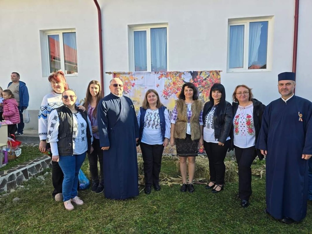 „Festivalul toamnei” într‑o localitate argeşeană 314028