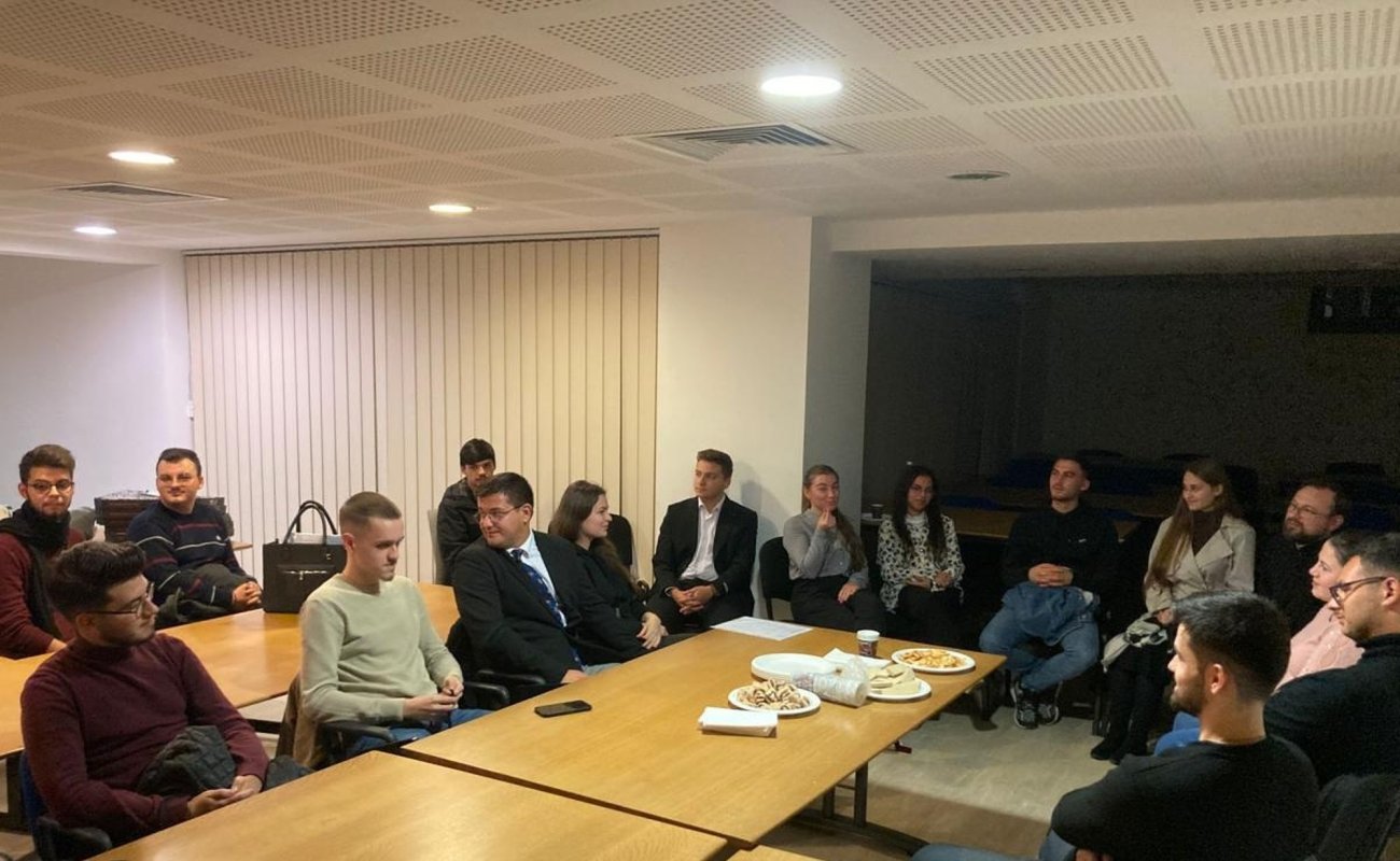 Întâlnirea studenților teologi din Arhiepiscopia Romanului și Bacăului 314014