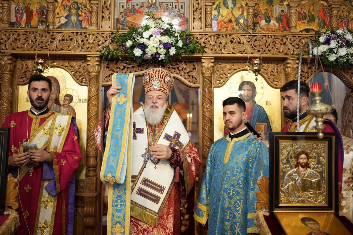 Moaștele Sfântului Nectarie de la Eghina au poposit la Slobozia 314021