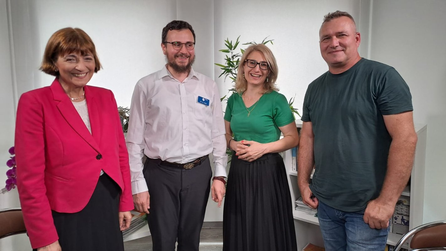 Ambasadori în halate albe, un  proiect medical transfrontalier 314057