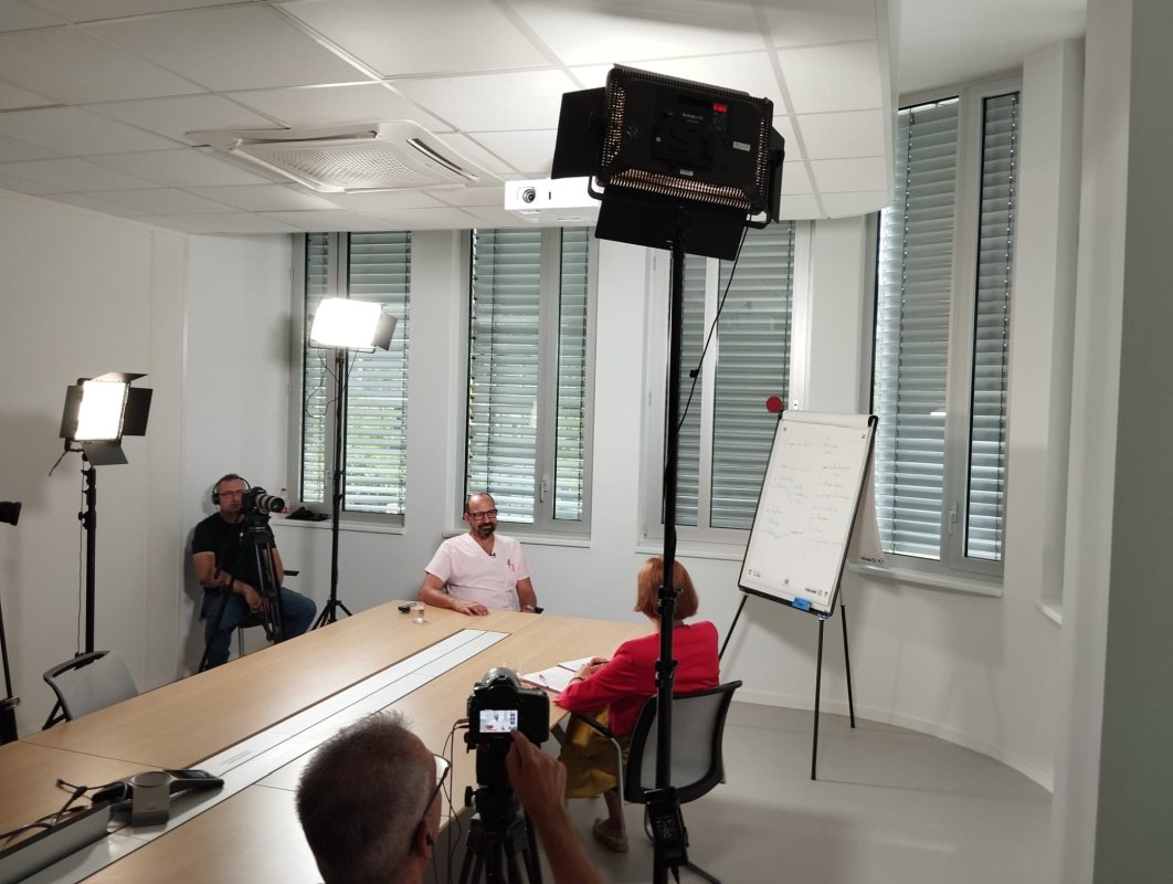 Ambasadori în halate albe, un  proiect medical transfrontalier 314062