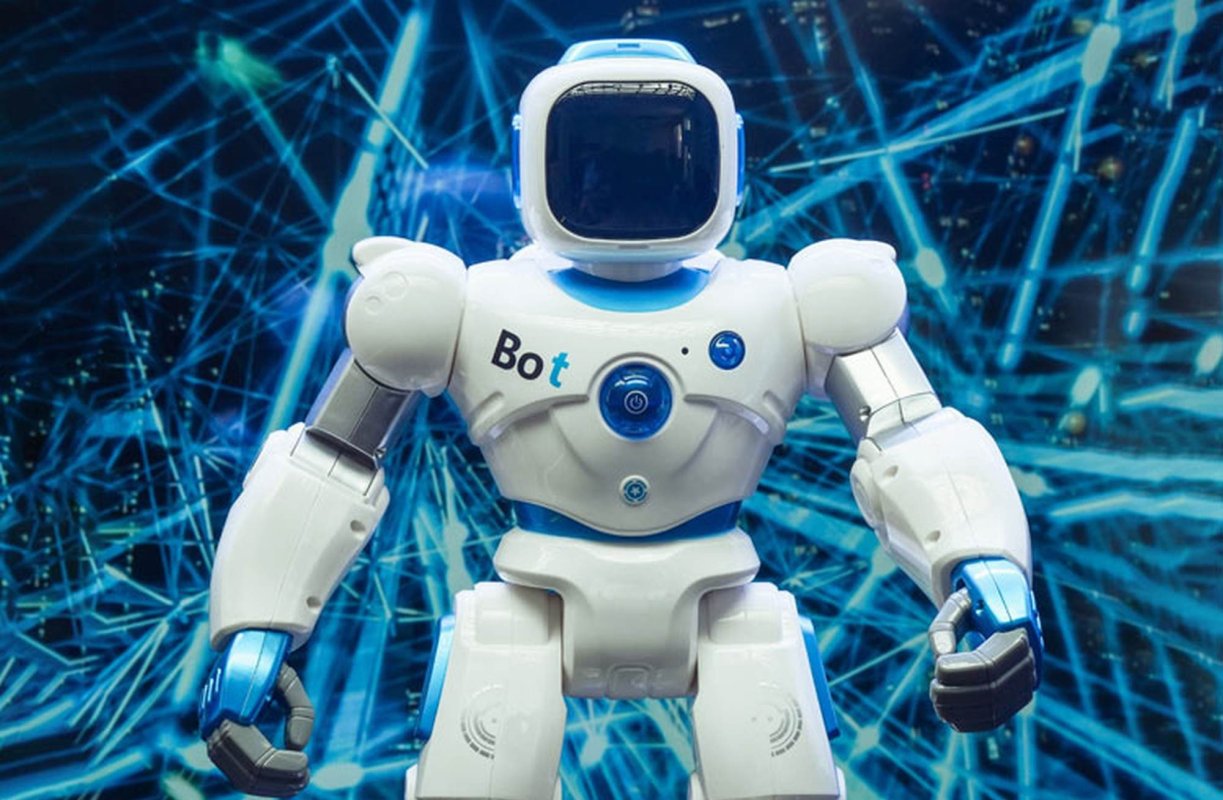 Competiție internațională de robotică la București 314049