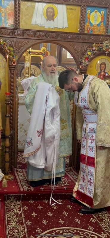 Binecuvântarea lucrărilor de la o biserică din județul Arad 314457