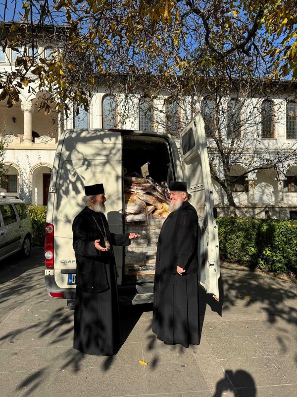 Daruri pentru sinistraţii din judeţul Galaţi de la Mănăstirea Hadâmbu 314440